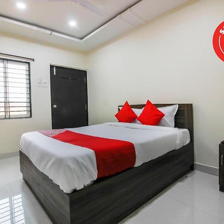 Oyo 66942 Venus Residency Hotel Lalaguda Kültér fotó