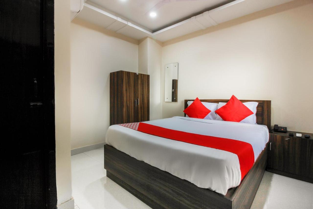 Oyo 66942 Venus Residency Hotel Lalaguda Kültér fotó