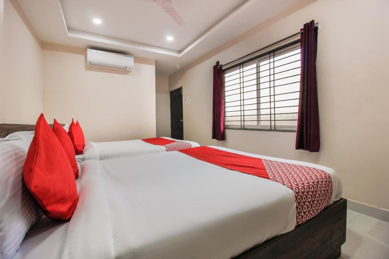 Oyo 66942 Venus Residency Hotel Lalaguda Kültér fotó