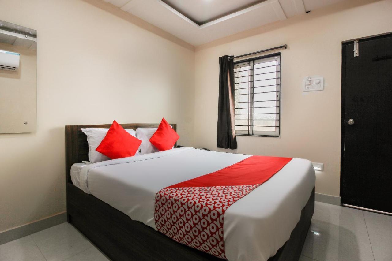 Oyo 66942 Venus Residency Hotel Lalaguda Kültér fotó