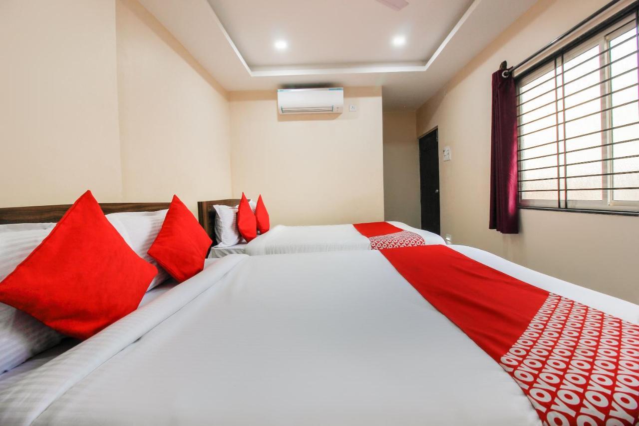 Oyo 66942 Venus Residency Hotel Lalaguda Kültér fotó